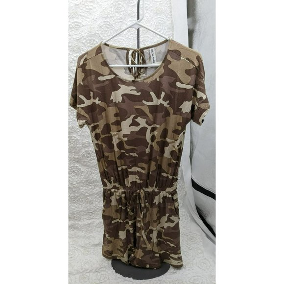 Zenana Premium Fabric short sleeve jumpsuit NEW - Picture 2 of 5